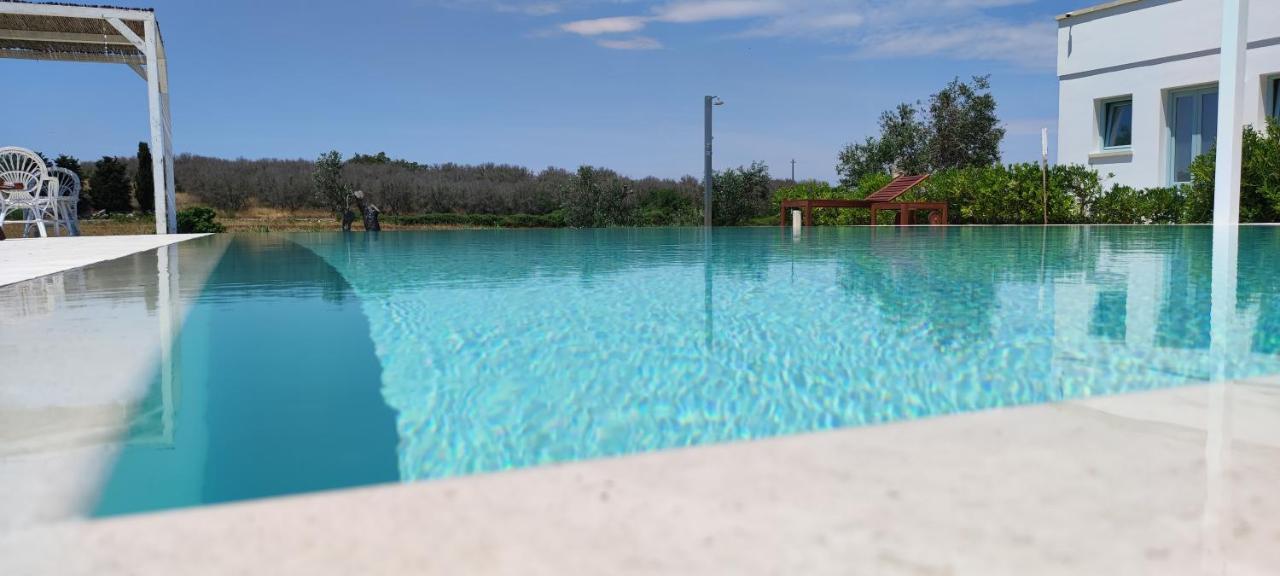 Masseria Vignenove Uggiano La Chiesa Exterior foto